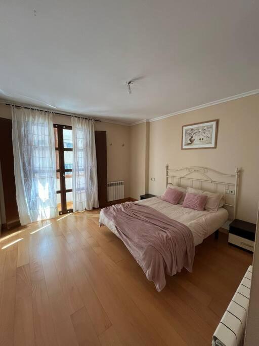 Bem Acogedora Y Muy Centrica Apartment Zamora Luaran gambar