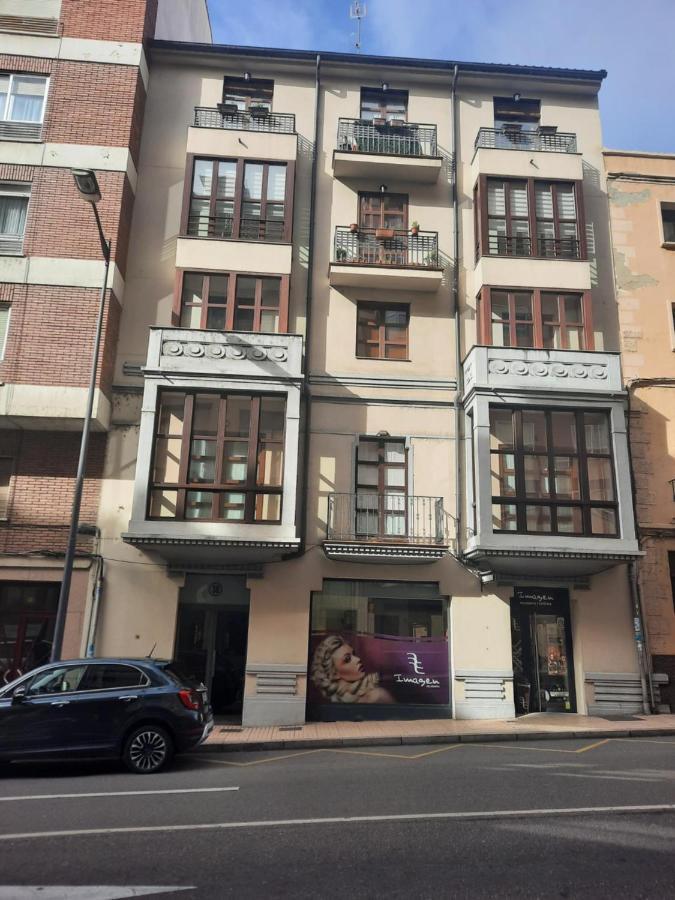 Bem Acogedora Y Muy Centrica Apartment Zamora Luaran gambar